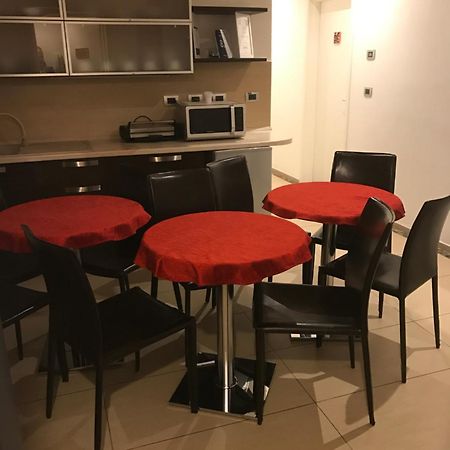 Magloinnfiera Болонья Экстерьер фото